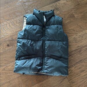 Old Navy Olive Green Puffer Vest